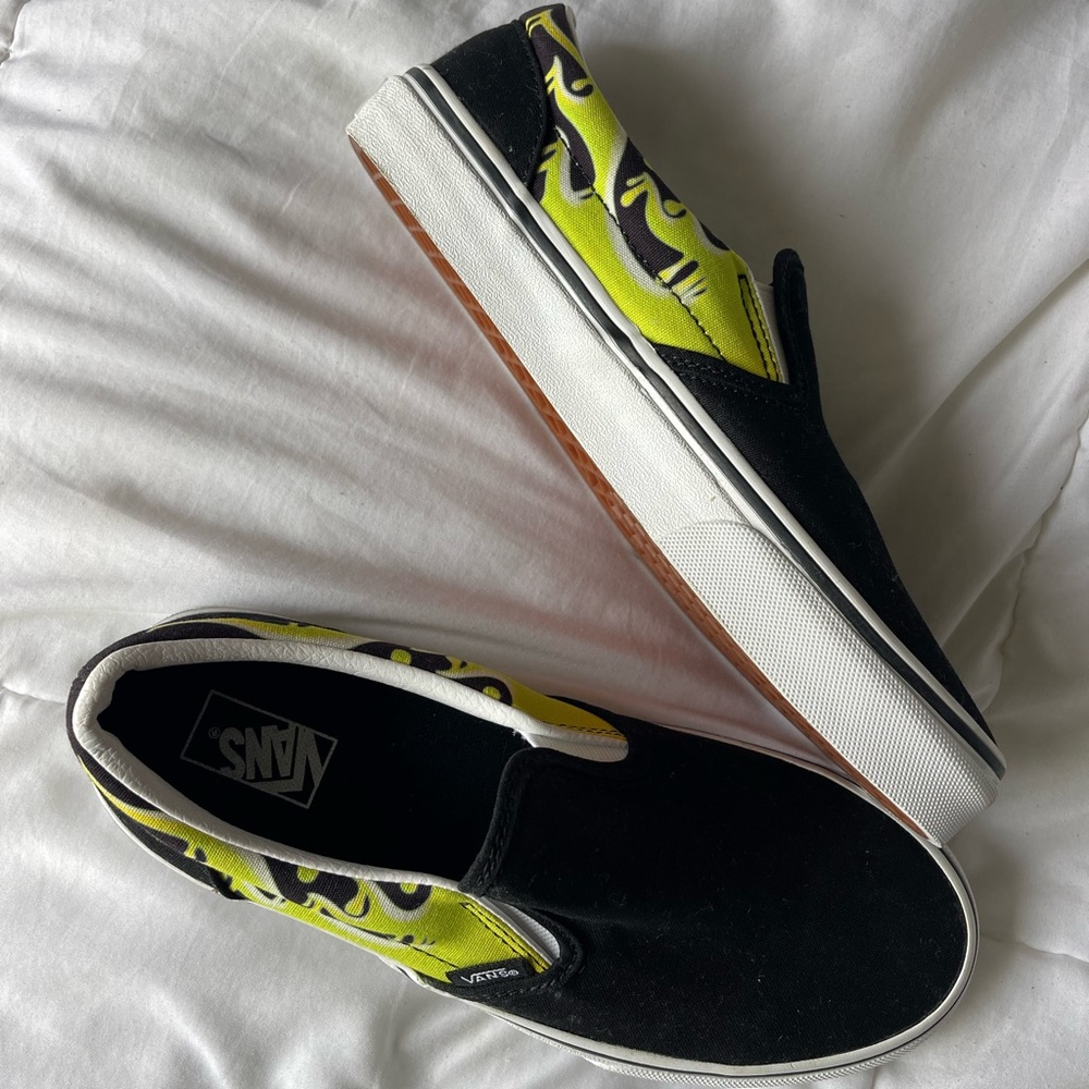 Vans Classic Slip On Neon Flame (Juniors)